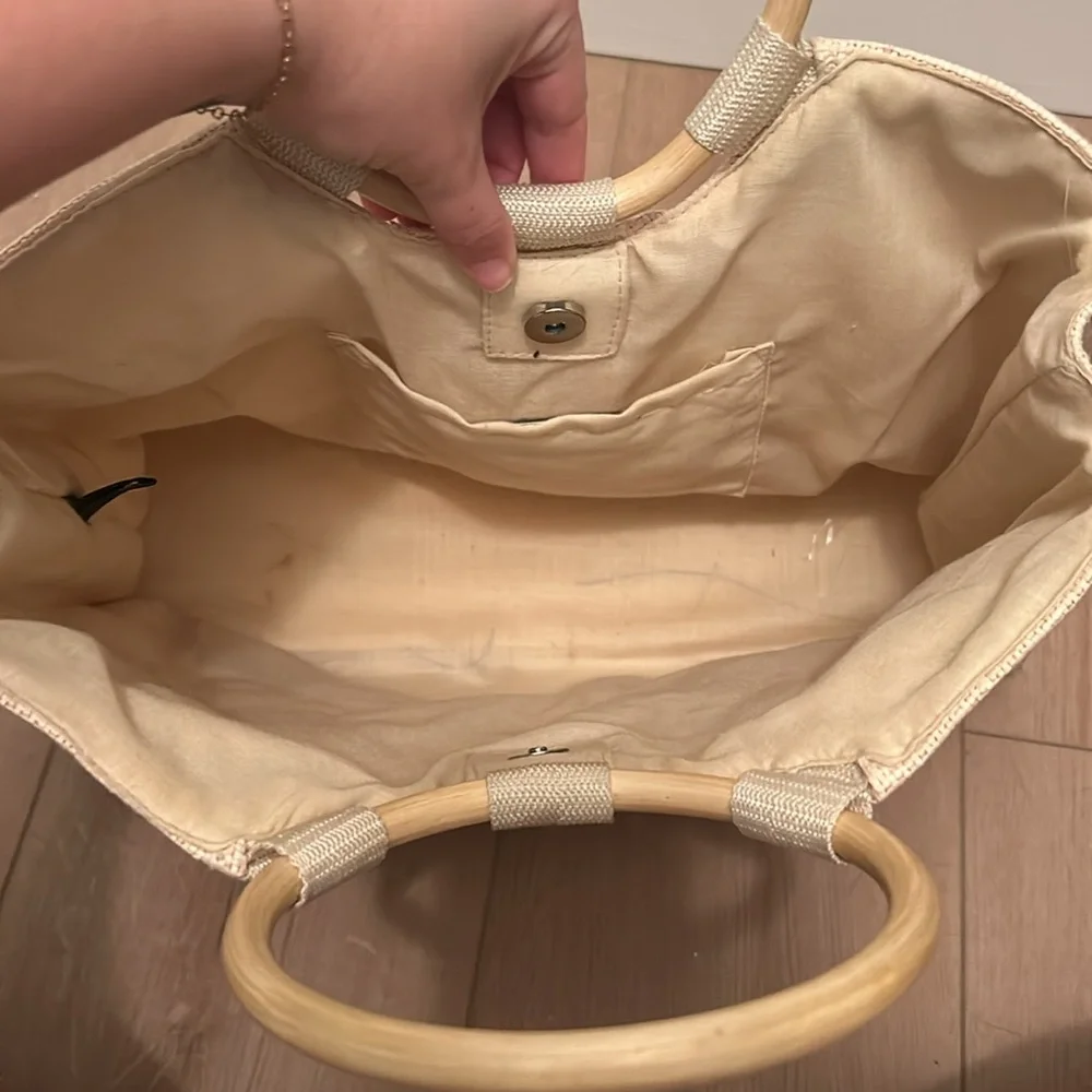 Vintage Preston & York 100% Straw Embroidered Bag